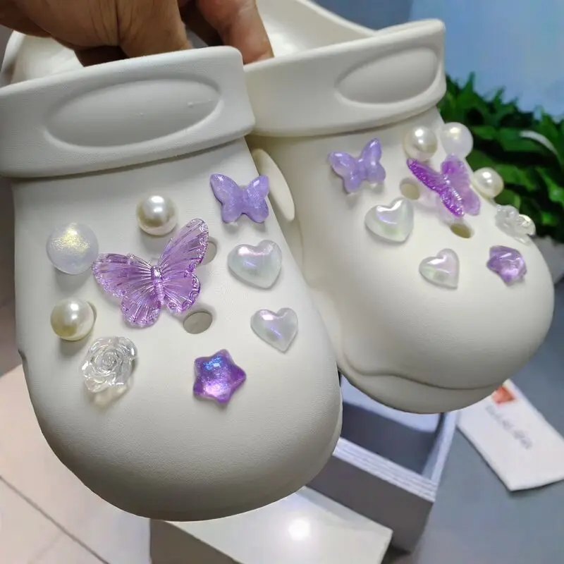 Whole Set Hot Sale DIY Hole Shoes Charms Purple Butterfly Accessories Designer Quality Garden Shoe Decoration Girl Gift 2024