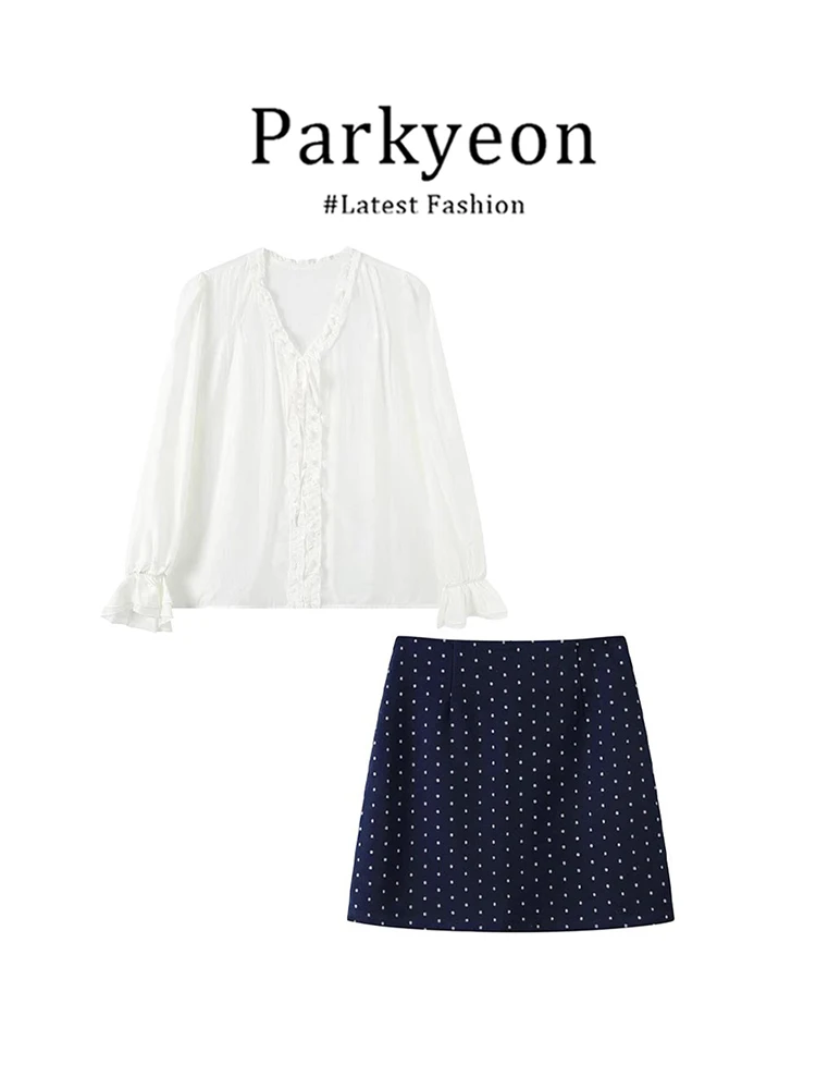 

Parkyeon Summer New Polka Dot Wrap Skirt Set Women's Long Sleeve V-Neck Shirt Soft Wind Wooden Ear Breeze Fashionable French ...