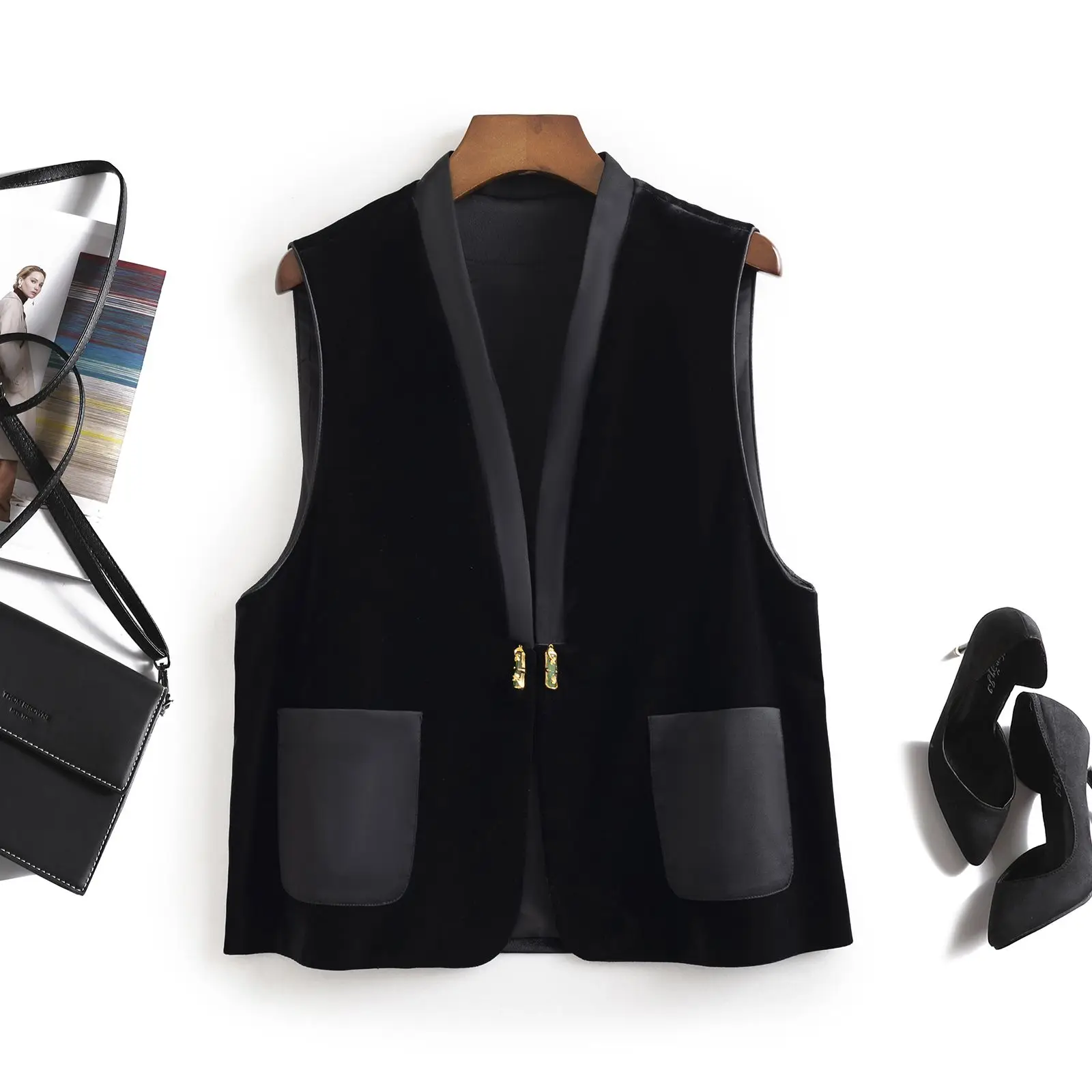 

Fashionable Popular Vest Women's 2025 Spring National Style Retro New Chinese V-Neck Buttonless Velvet Sleeveless Vest Jacket