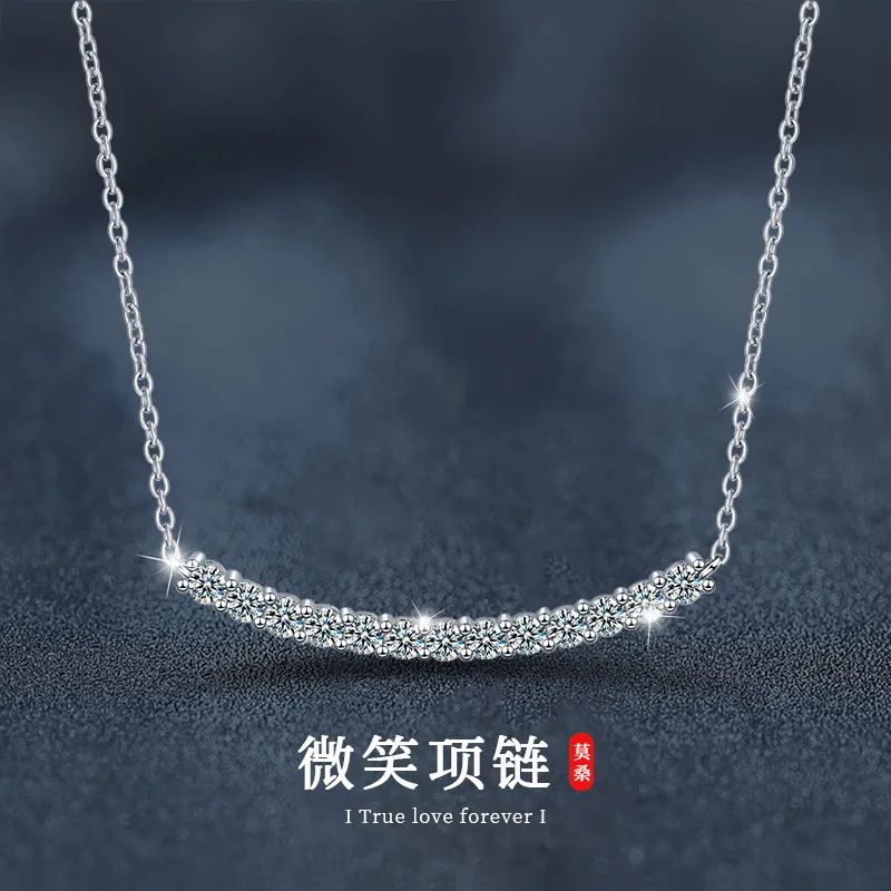 

Элегантное корейское колье из серебра 925 пробы с подвеской в виде улыбки, украшенной муассанитом, цепочка на ключицу, аксессуар.