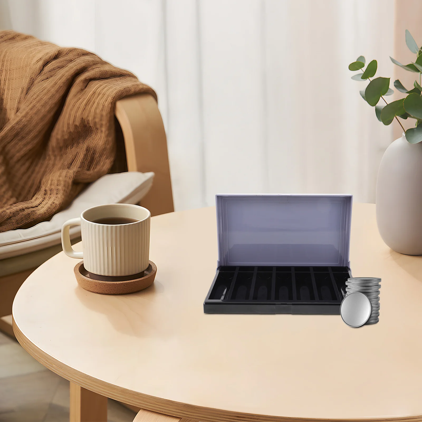 Sturdy Plastic Coin Organizer Tray with Multi-Grid Design Ideal for Business Coin Sorting Counting and Secure Storage Case