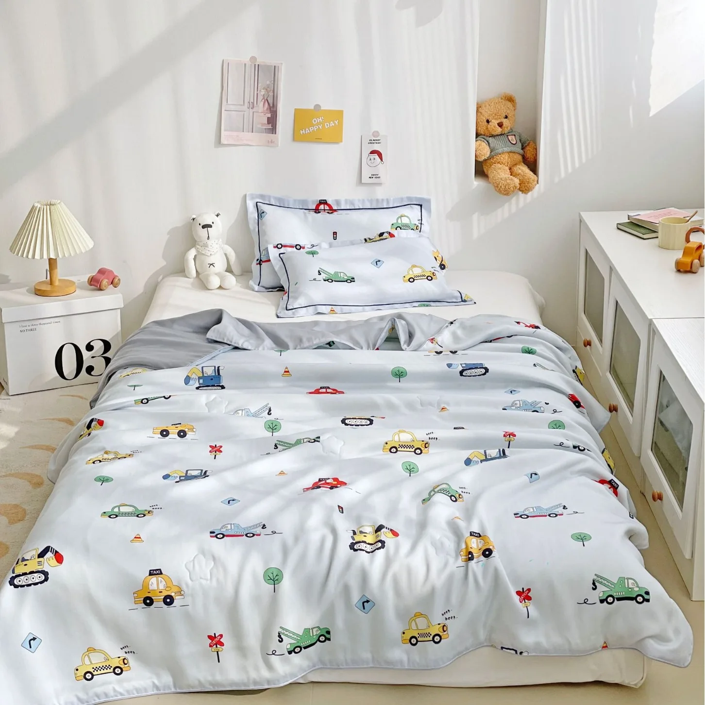 Cute Summer Quilt Washable Soy Fiber Air Conditioner Quilt Cool Thin Bedding Machine Washable Children's Cartoon Blanket