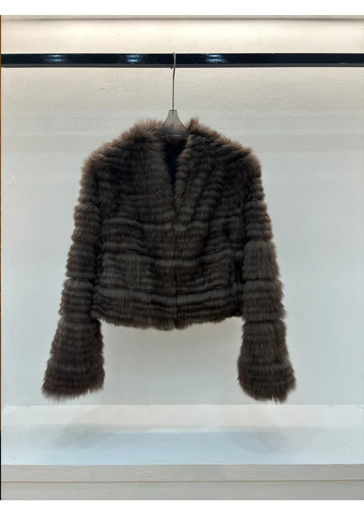 

New Arrival Vintage Old Money Style Real Fox Fur Coat Winter Luxury Natural Genuine Fox Fur Overcoat for Women