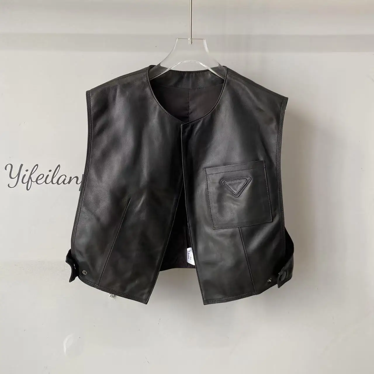 Herbst 2025, neue Sle Damen Faionable Ort Echtleder-Effellweste, Svel-Mantel, rund, Ne Commute Sle