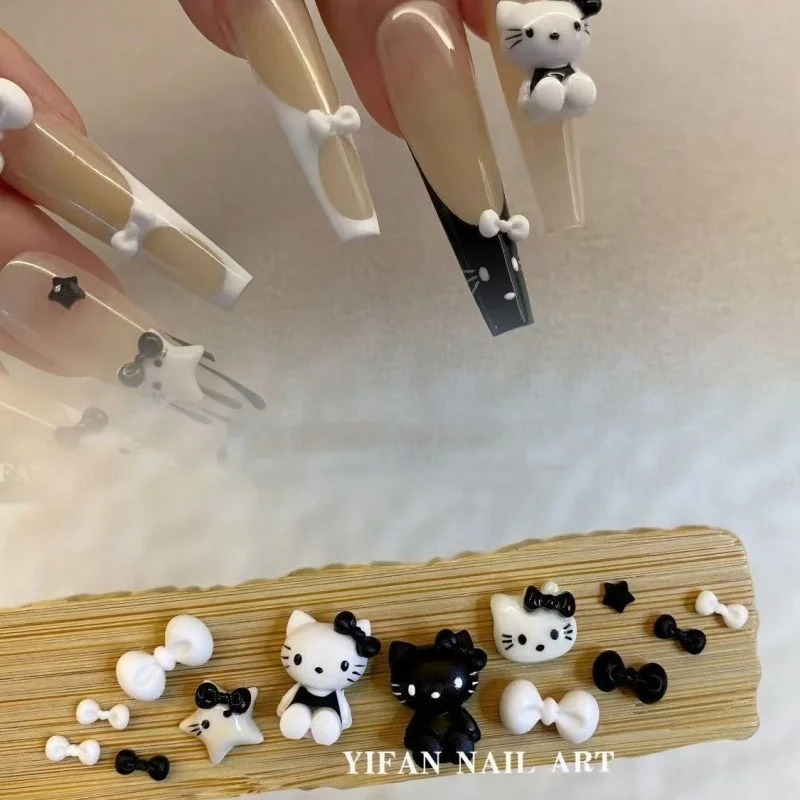 ชาร์มตกแต่งเล็บลายเฮลโลคิตตี้ 50 ชิ้น สีดำขาว คละแบบ น่ารัก 3 มิติ รูปหัวใจและโบว์  อุปกรณ์ตกแต่งเล็บสุดเก๋ น่ารัก สำหรับทำเล็บ