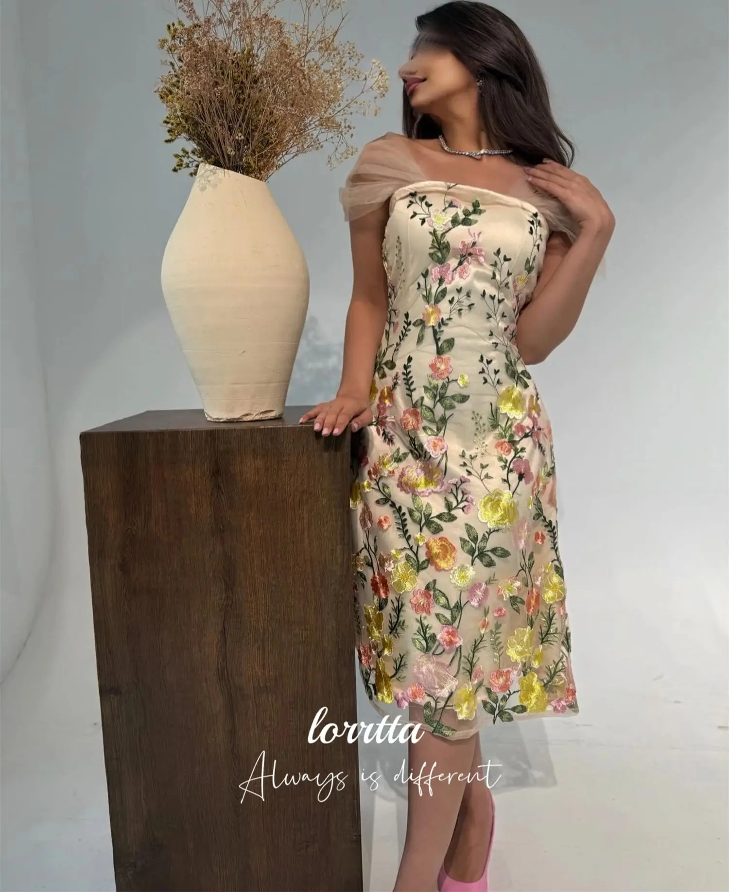 Loretta Maßgeschneidertes Partykleid, Hochzeit, Sommerkleider, Blumenstoff, kurzer Rock, Cocktailkleider, Partykleider, neu in Kleidern