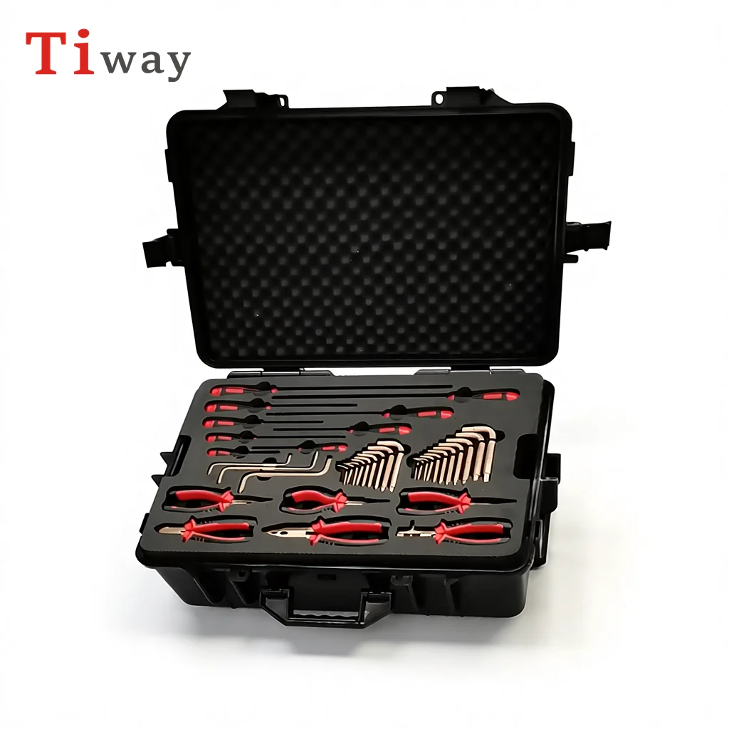 Non-sparking Aluminum Bronze Special Operation Tool Set Hand Operated With Hard Case And OEM Support