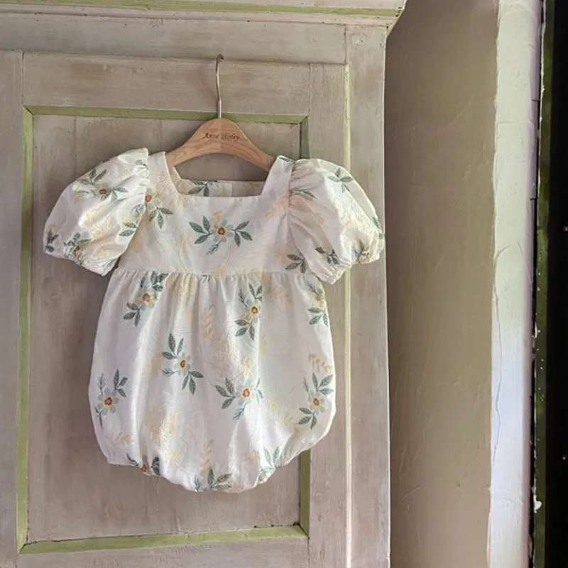 

Korean Spring and Summer Baby Girl Princess Floral Long-sleeved Romper Baby Foreign Style Fart Coat Flower Climbing Suit