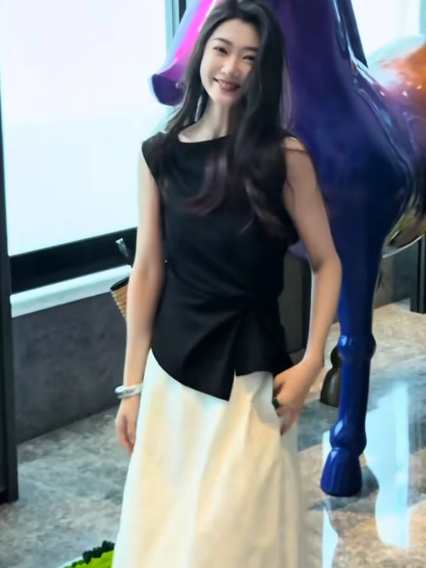 เสื้อกั๊กทรงตรงดีไซน์ผูกโบว์เก๋ไก๋ แบรนด์ Poetic Lin สำหรับผู้หญิง สไตล์ลำลอง ใส่สบาย ช่วยพรางหุ่น เหมาะกับฤดูร้อน