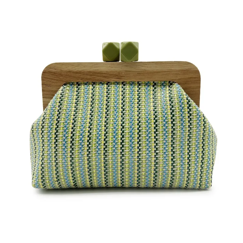 Summer New Arrival Colorful Striped Straw Woven Shoulder Bag Clip-on Crossbody Bag for Women Fashion Handbag Purse