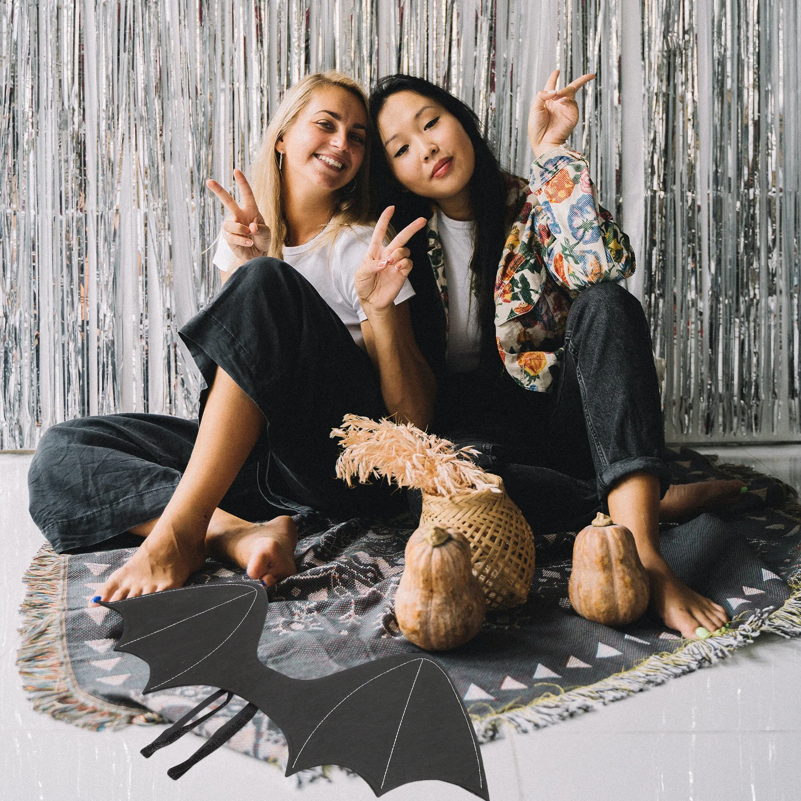 

Halloween Bat Wing Cosplay Prop Black Wing Party Favors for Masquerade and Fancy Dress Party Cosplay Prop Halloween Costume