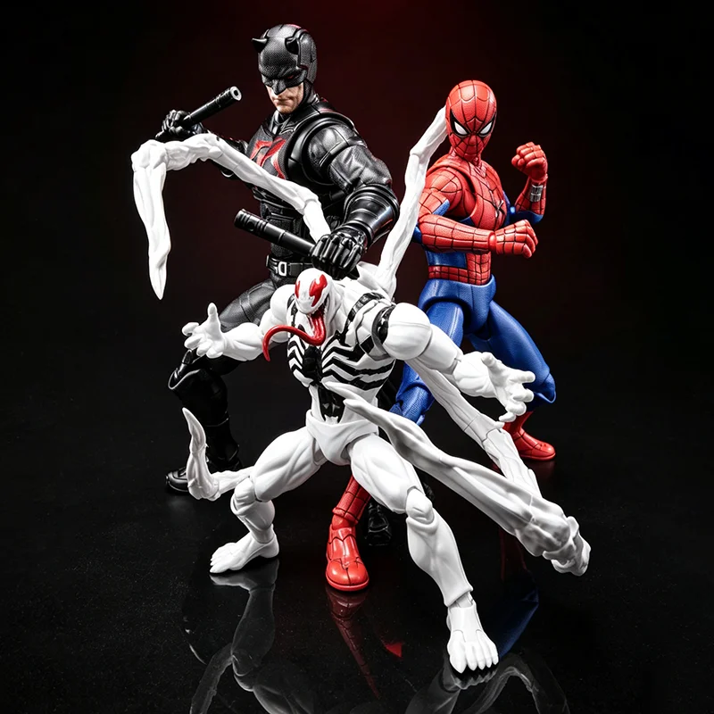 Model Kit Ultron - В наличии: Blokees Marvel Hero Champion