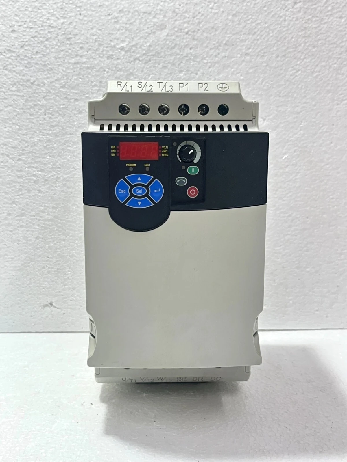 22F-D013N114 usado para variador de frecuencia Allen-Bradley 22F-D013N114