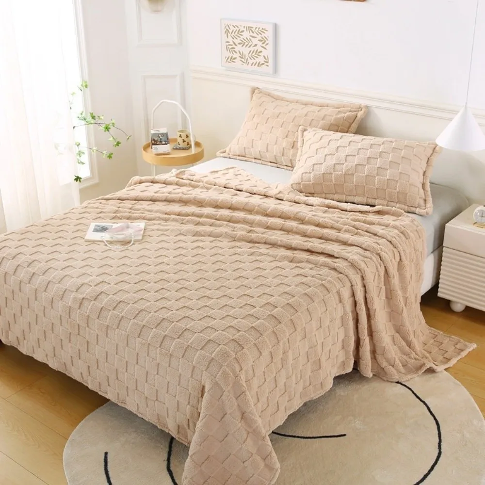 

Travel Blanket Thick Warm Fleece Blanket Solid Color Plush Soft Warm Blanket Comfortable Square Texture Sofa Blanket Travel Use