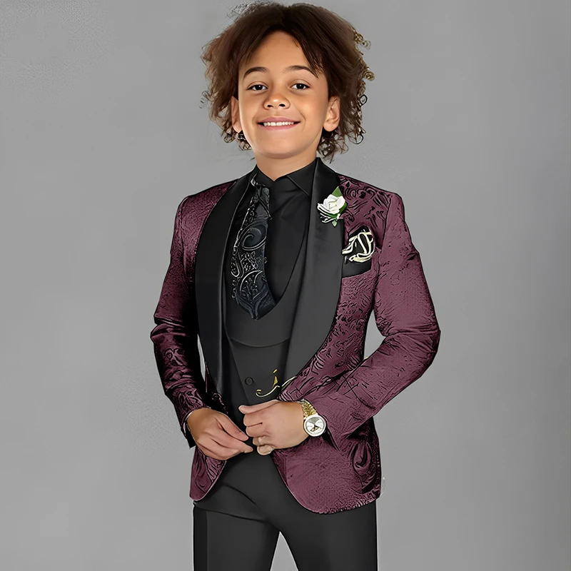 

Luxurious Burgundy Boys Formal Suit Set Long Sleeves and Peak Lapel Suit Set Retro-Inspired Wedding Ring Bearer Suit Set