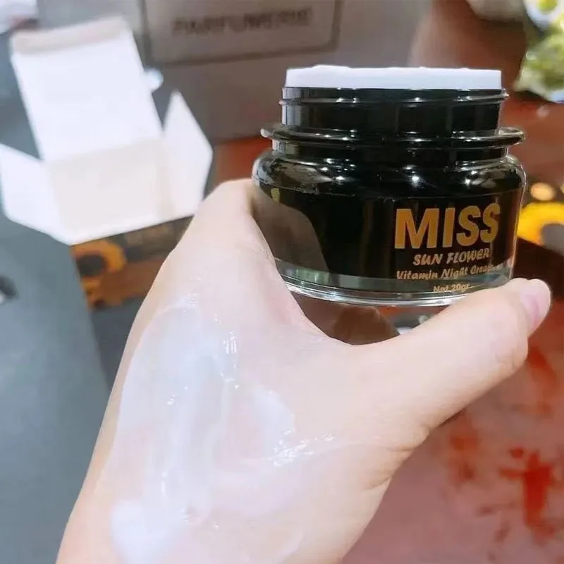 Crema Facial Reafirmante e Iluminadora MISS Original de Tailandia, 20g, Elimina Manchas y Marcas de Acné, Hidratación Profunda, Blanqueamiento Intenso