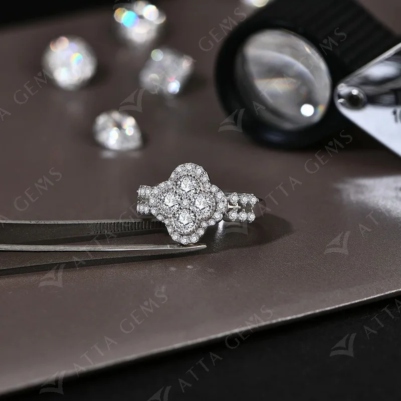 ATTAGEMS 2024 D/VVS1 Round Shape Full Moissanite Diamond Rings for Women Top Quality S925 Silver Clover Fine Jewelry Gift Luxury