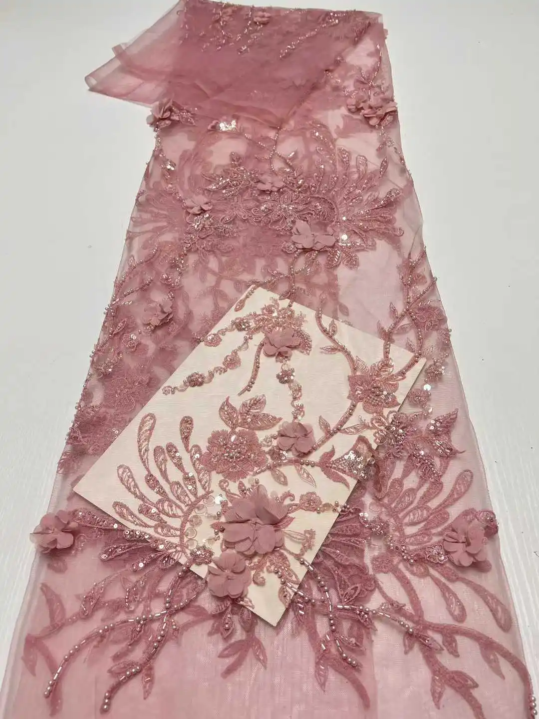 

3D Flower Beads Lace Fabric 2025 High Quality French Mesh Embroidery Sequins Pearls Beaded Nigerian Lace Fabrics.