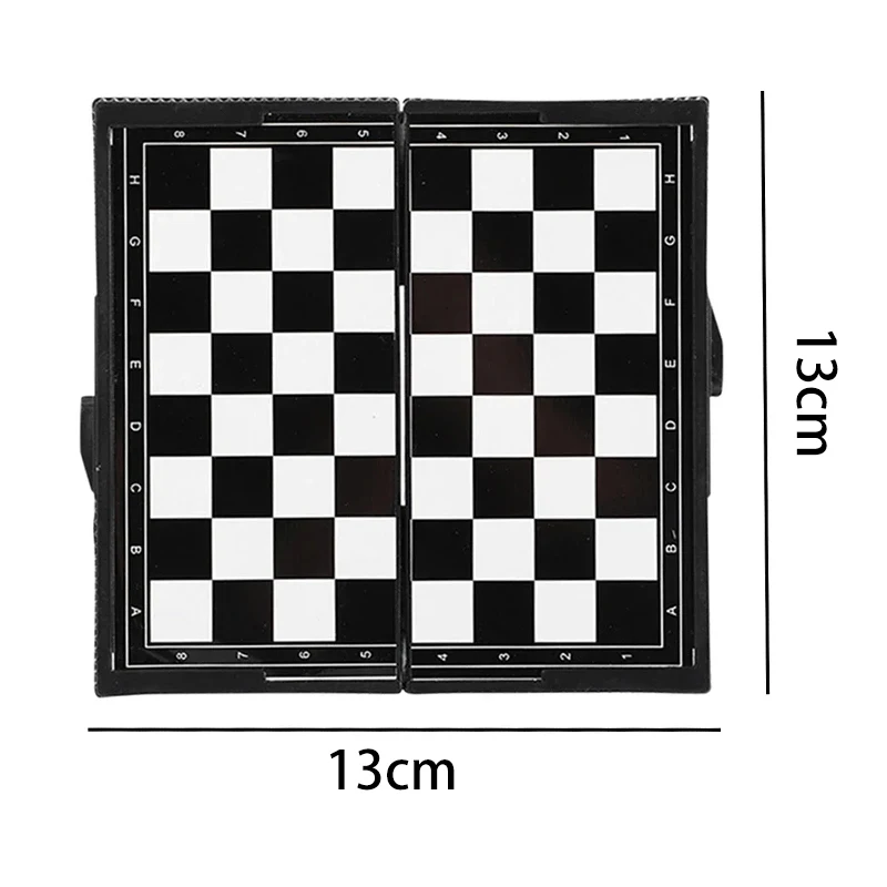 Mini magnetisches Schachspiel falten magnetisches Plastik Schachbrett Brettspiel tragbares Kinderspiel zeug tragbare Outdoor-Schachspiele