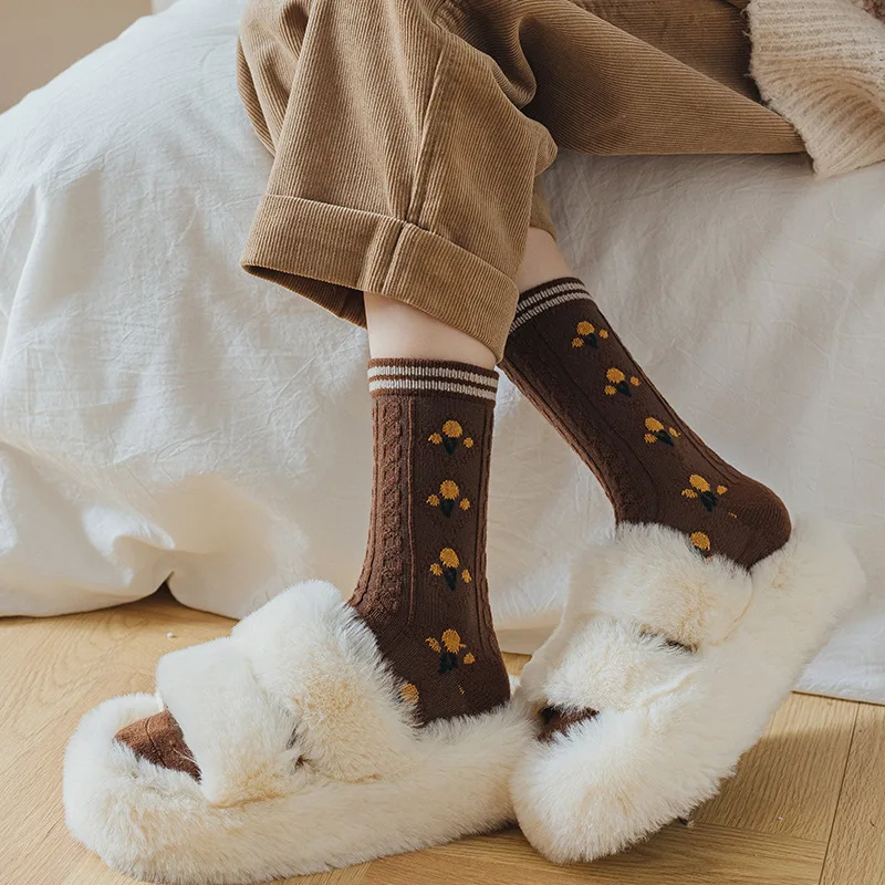 

Autumn Winter Thermal Wool Cashmere Thicken Warm Stockings 2023 New Women Funny Vintage Harajuku Streetwear High Long Socks