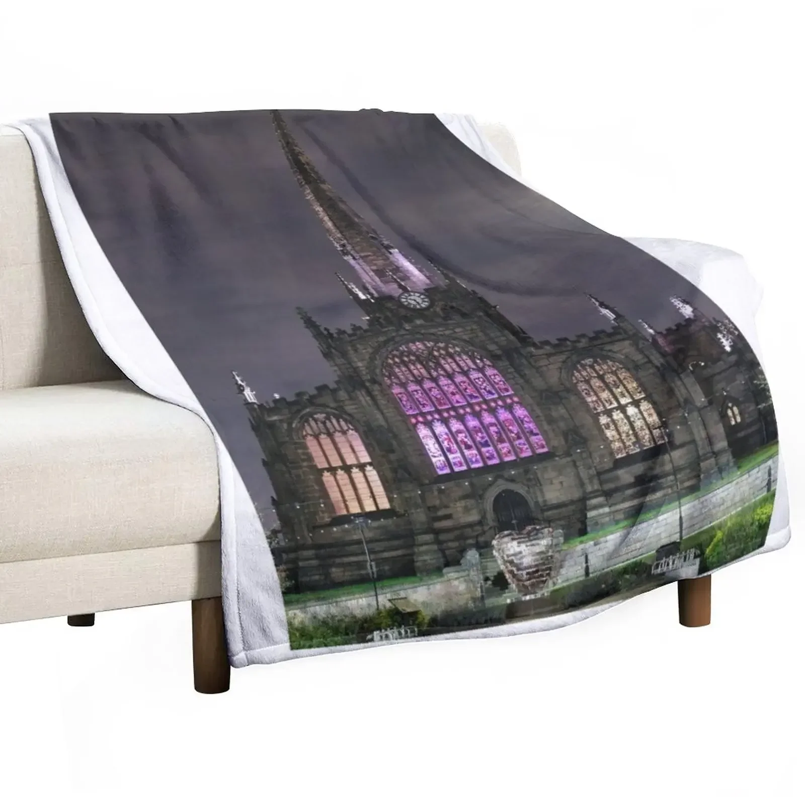 Rotherham Minster at night Throw Blanket Bed linens Hair Decorative Throw Blankets