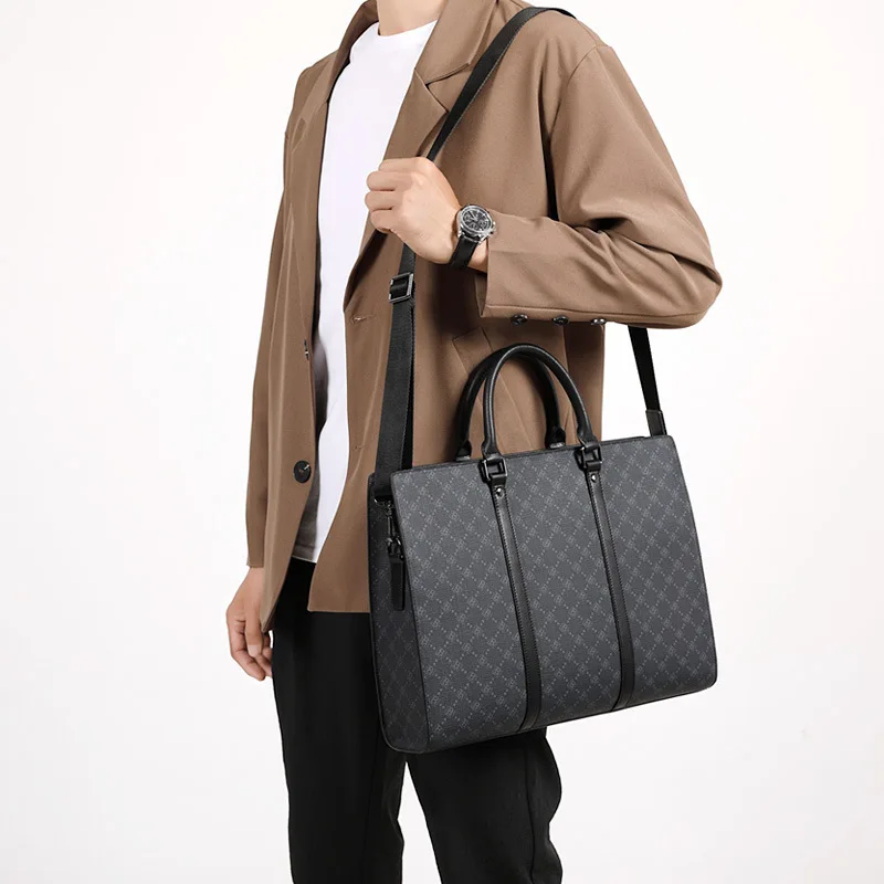 Simple Fashion Briefcase Large Capacity Handbag Business Men's Single Shoulder Crossbody Luxury Man Bag Leathers Brief Case