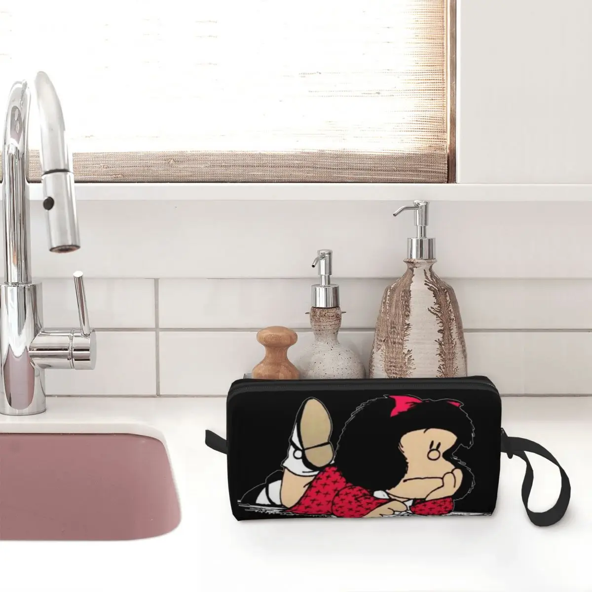 Custom Mafalda Travel Toiletry Bag for Women Argentine Quino Comic Makeup Cosmetic Organizer Beauty Storage  Bags Dopp Kit Case