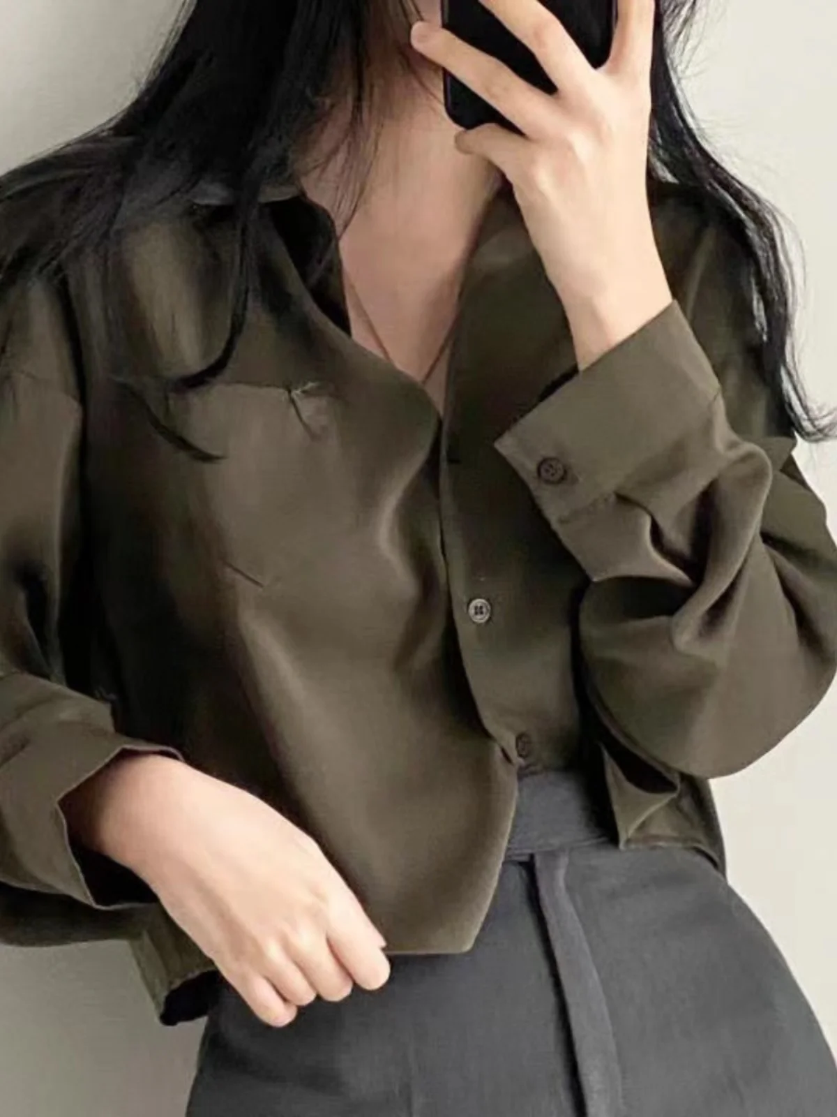 

Korean Sle Collar Single Button Long Sve ort irt Loose Casual Color Women's Faionable Top