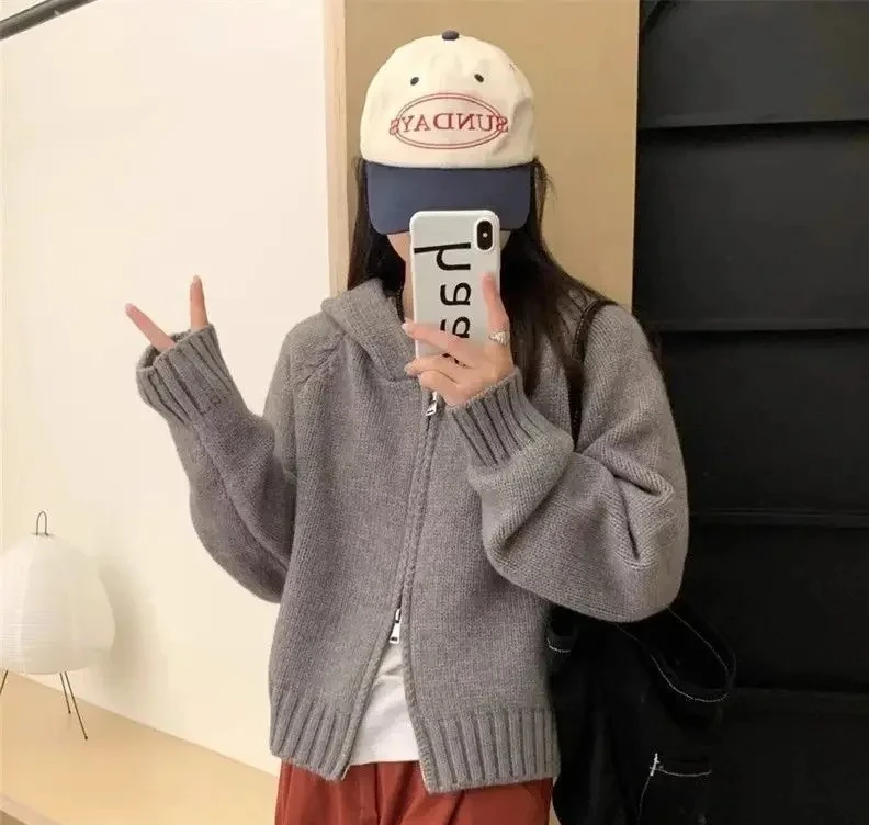 

Short Knitted Cardigan Women's Autumn Winter Lazy Style Hat Design Double Zipper Orange Colorful Layered Top