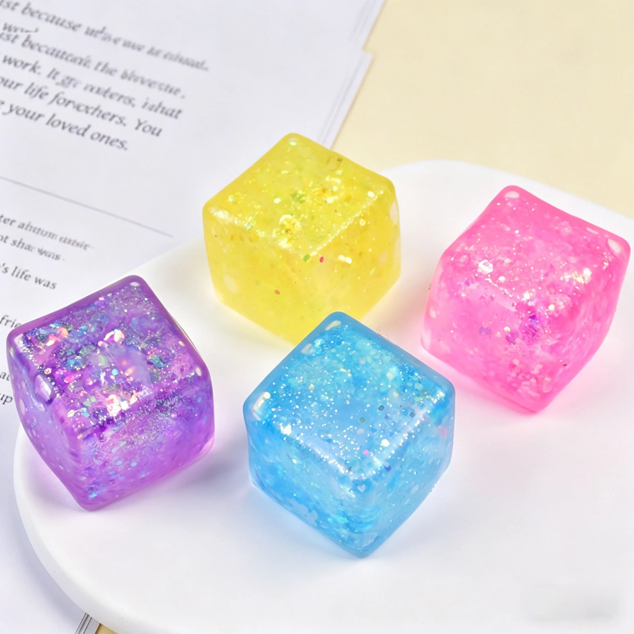 Decompression ice block kneading music simulation Aurora Maltose cube kneading music slow rebound release toy