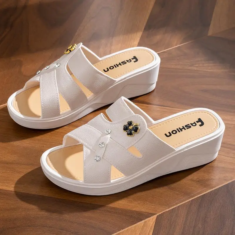 

Ladies High Heel Slippers Summer Outdoor Thick Bottom Fashion Home Anti-Slip Mom Shoes Soft Bottom Slope Heel Sandals