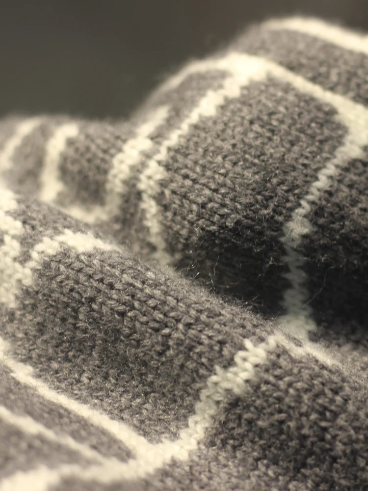 High-End Autumn Winter New Sle Rose Flower Knitted Woolen Sweater Cardigan for Men round Ne Open Front Warm Faion Ci ...