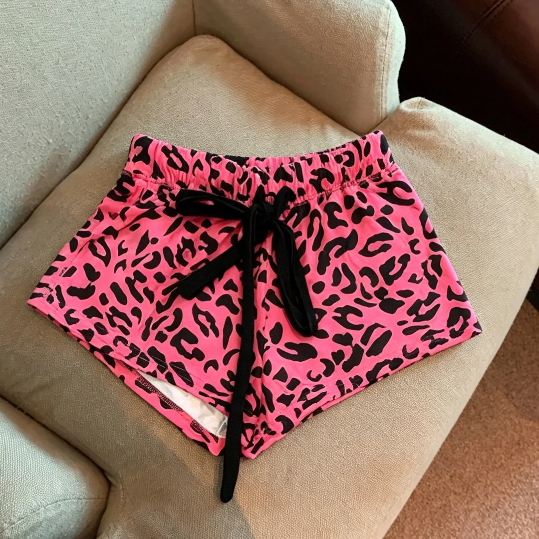 

2026 Y2K Aesthetic Leopard Print Shorts Ladies Pink High Waist Drawstring Sexy Casual Shorts