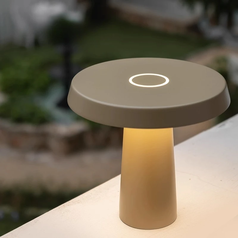 ما بعد الحداثة مخروطي الاكريليك مصابيح طاولة استدارة الحديد عاكس الضوء غرفة المعيشة غرفة نوم دراسة مكتب قابلة للشحن مكتب القراءة الخفيفة