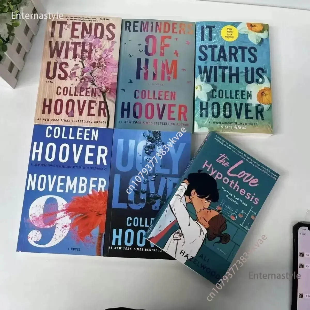 

The Love Hypothesis By Ali Hazelwood Love Story Romance Novel for Adult The New York Times Best Seller English BookBooks