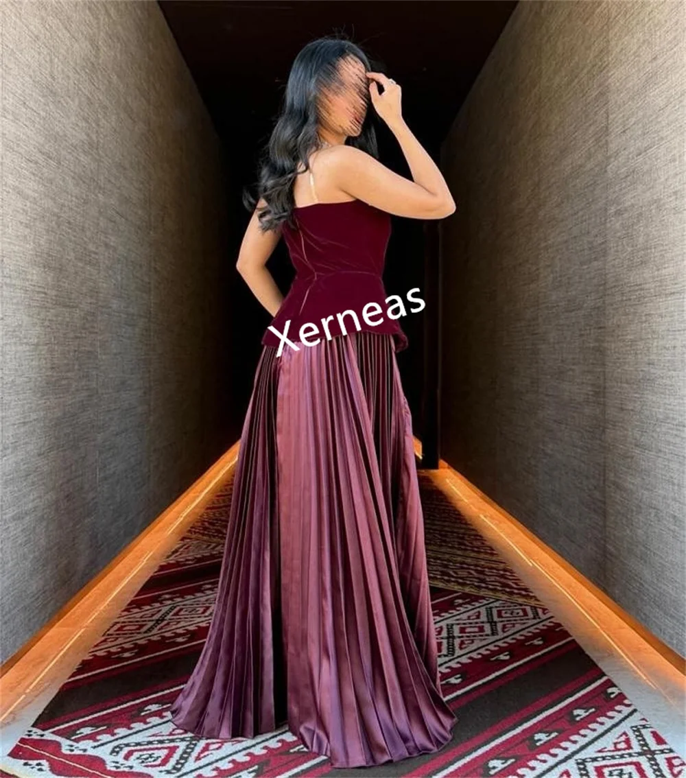 فستان سهرة عالي الجودة مخصص لامع أنيق بدون حمالات على شكل حرف a فساتين طويلة مناسبة مخصصة للحفلات الراقصة وحفلات الزفاف الأنيقة