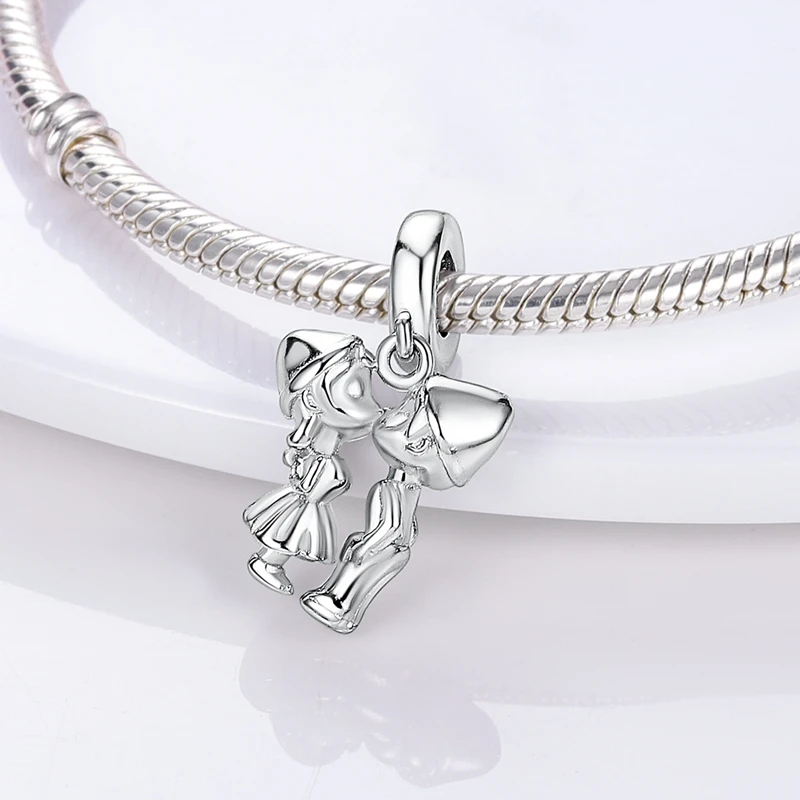 Bride and Groom Holding Hearts Ornament and Couple Kissing Pendant Charm Beads Fits 3mm Bracelets Necklace Women Luxury Jewelry
