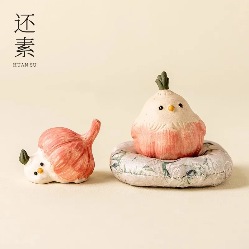 Cute Purple Clay Garlic Bird Tea Pet Handmade Zisha Tea Figurine Tea Ceremony Decor Craft Accessory