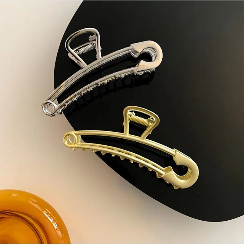 

Woman Trendy Silver Pin Hair Claws Women Hair Clips Women Hair Accessories Barrettes Headwear Ponytail Claw Crab Ornament gift