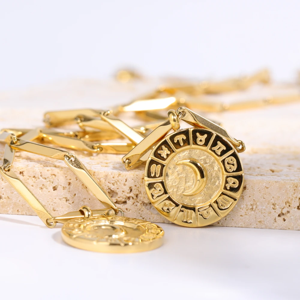 

Constellation Necklace Stainless Steel Zodiac Signs Round Pendant Horocope Chain Vintage Necklace Gifts For Friends