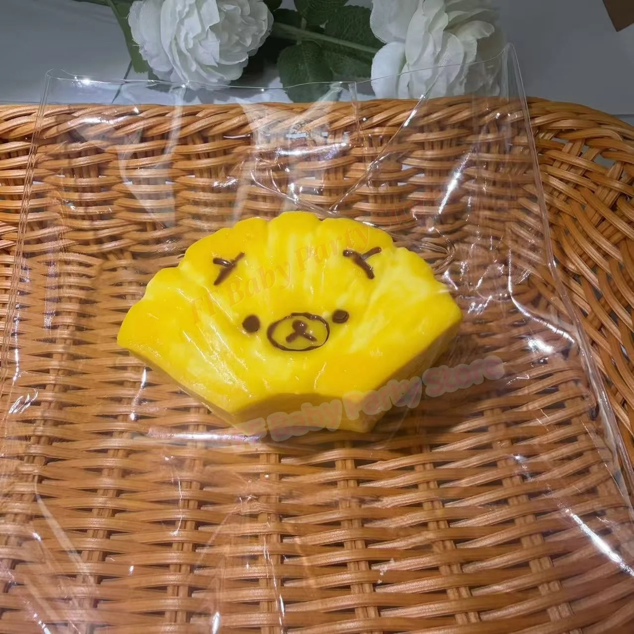 Handgefertigter Squishy mit BUTTER-Textur in Form von Banane, Karotte, Bär, Gemüse und Melone zur Stresslinderung, ASMR-Quetschspielzeug, Erwachsenen-Geschenk – Detail 16