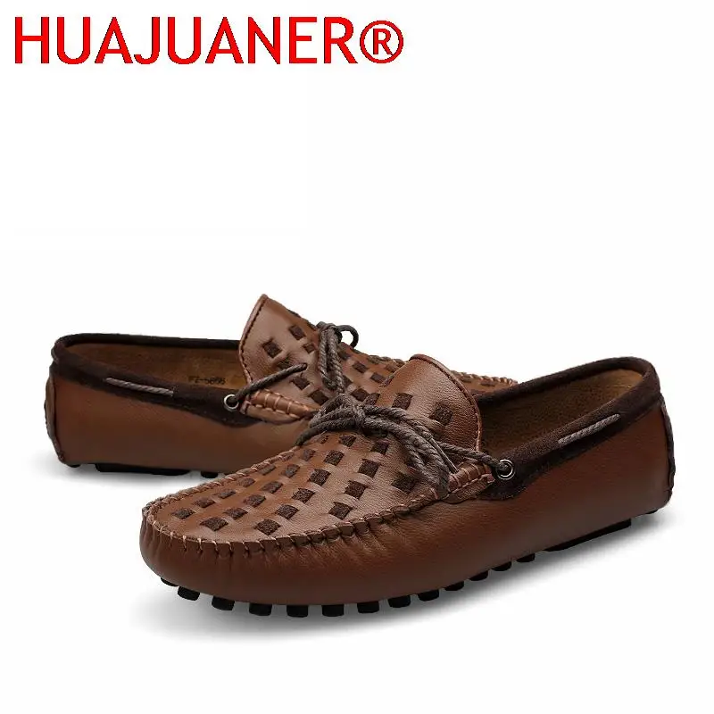 Mocassins luxuosos de couro masculino, sapatos de barco respiráveis, mocassins deslizantes, sapatos casuais para dirigir, italiano, verão, nova marca