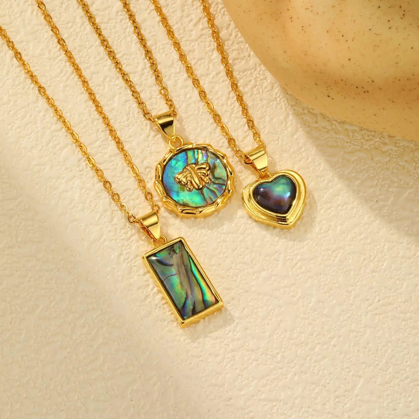 Summer Waterproof Necklace for Women, Nature Abalone Shell Heart Square Round Shape Pendant Statement Jewelry