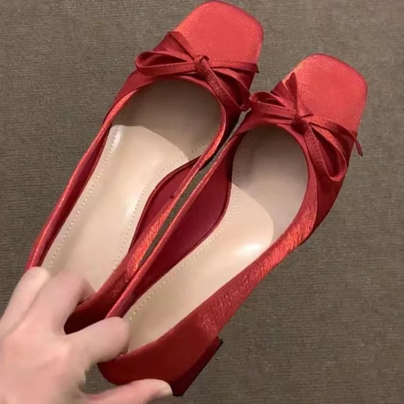 

Fairy Style Square Toe Bow High Heels Women's 2026 Spring and Autumn New Versatile Block Heel Single Shoes