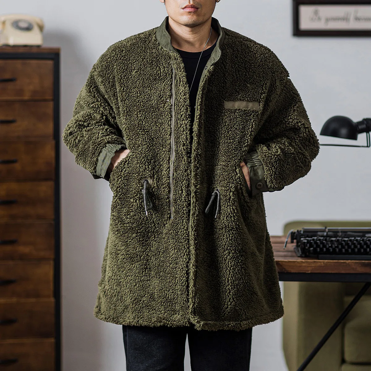 Men\'s Winter Jacket Fleece Thick Loose Fit Military Style Windproof Warm Trench Coat