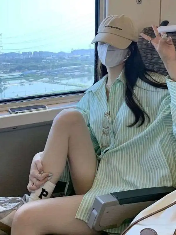 

Women's Green Striped Shirt Thin Design Commute Style Long Sleeve Collar Polyester Fabric Non-deformable Winter Fashion