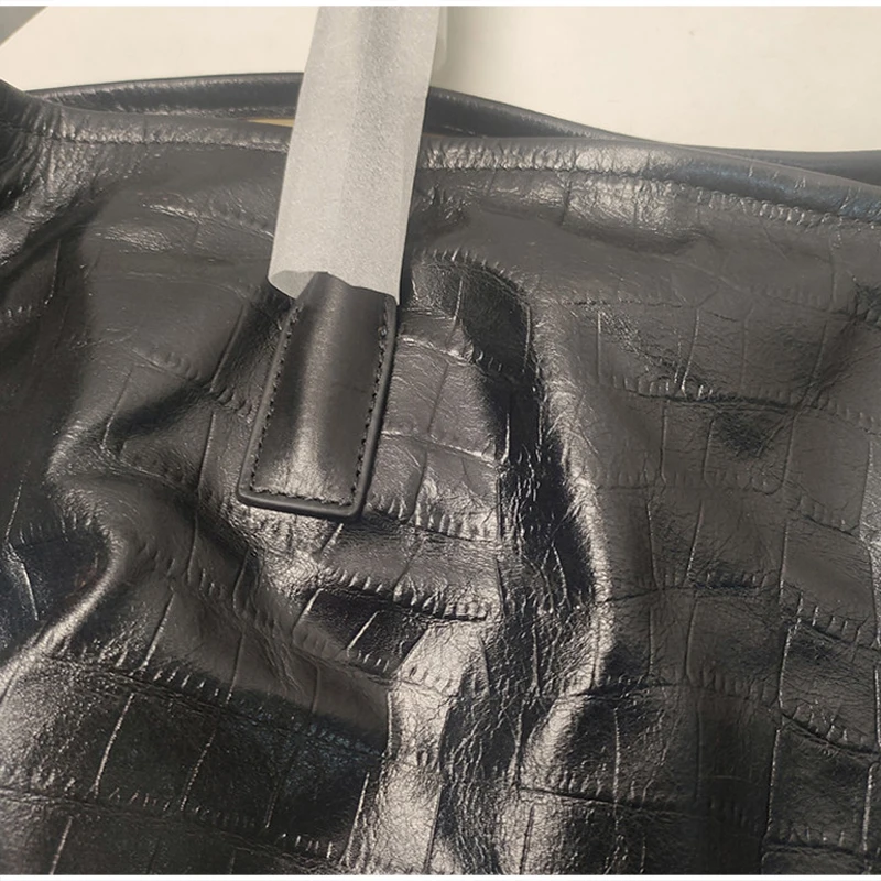 Luxuriöse Handtasche aus Rindsleder mit Krokodil-Textur und Steinmuster, Große Kapazität, Damen-Schultertasche mit Magnetverschluss, Schwarz – Detail 6
