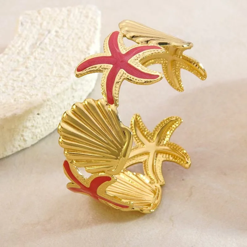 

Fashion Oversized Shell Starfish Drop Oil Open Metal Bracelet Elegant Ladies Beach Party Versatile Accessory Unique Jewelry