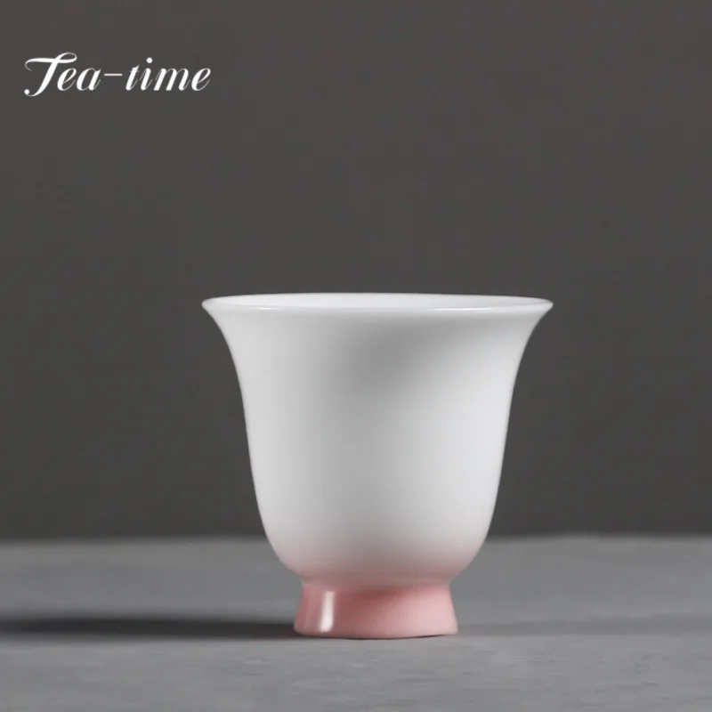 2pc/set Iced Jade Porcelain Tea Cup Handmade Thin Body Smelling Fragrance Cup Gradual Pink Personal Master Mug Kung Fu Tea 45ml