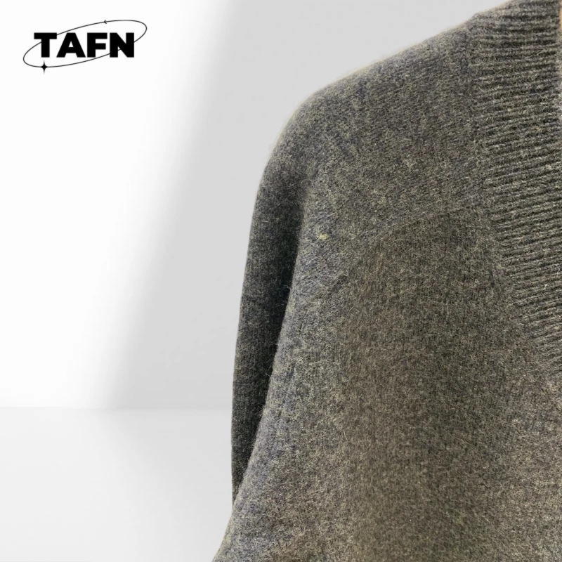 Pullover aus 100 % Premium-Wolle für Damen, bequem und warm für Herbst und Winter, stilvoll und bequem für den Winter AK1135